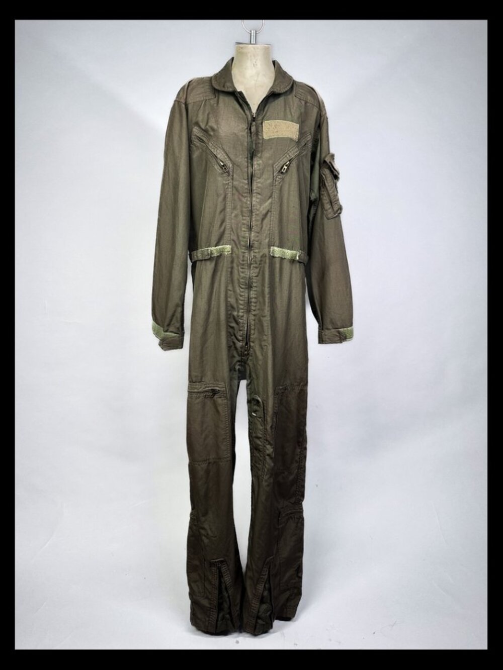US Military (Foron Industries) Authentic CWU-27/P Nomex flight suit coverall